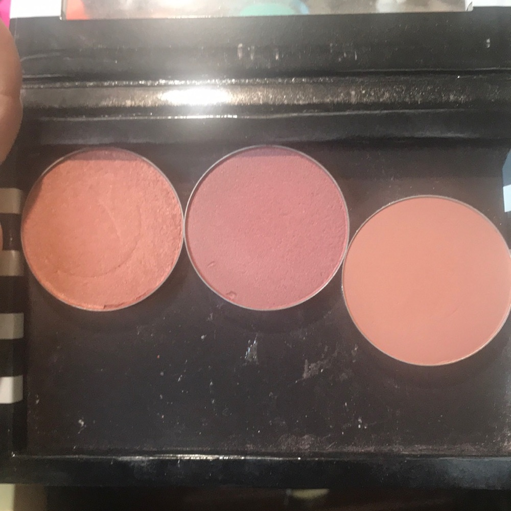 MAC Blushes. Peach twist, plum foolery, gingerly